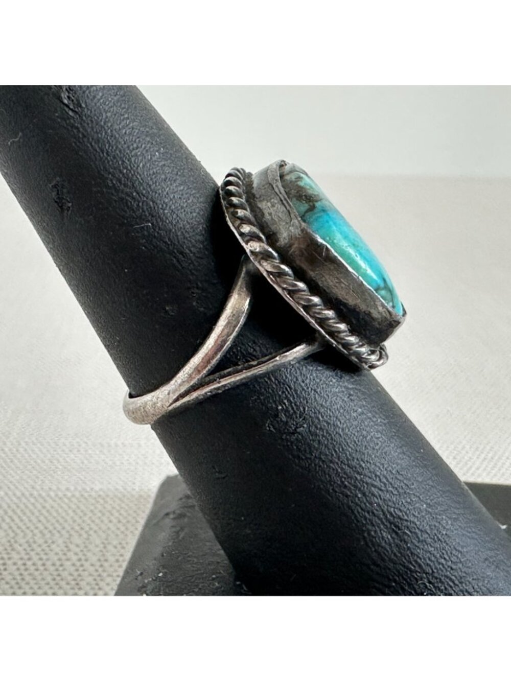 1970s Southwestern Sterling Silver Turquoise Ring Rope Bezel Size 7 - Picture 3 of 6